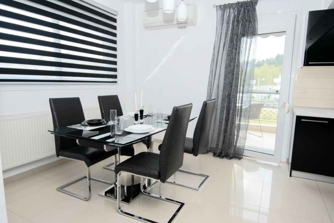Mistral Luxury Living Aparthotel Néa Péramos Exterior foto
